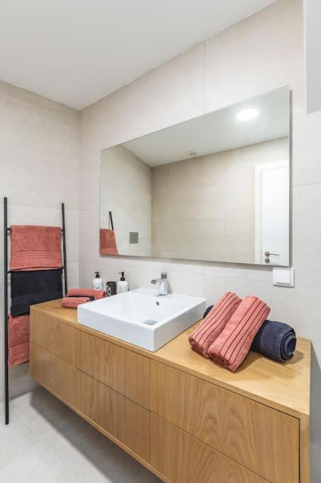 Studio Sweet Dreams In Aveiro Touristic Center Екстер'єр фото